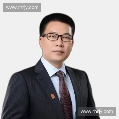 杨佑嘉